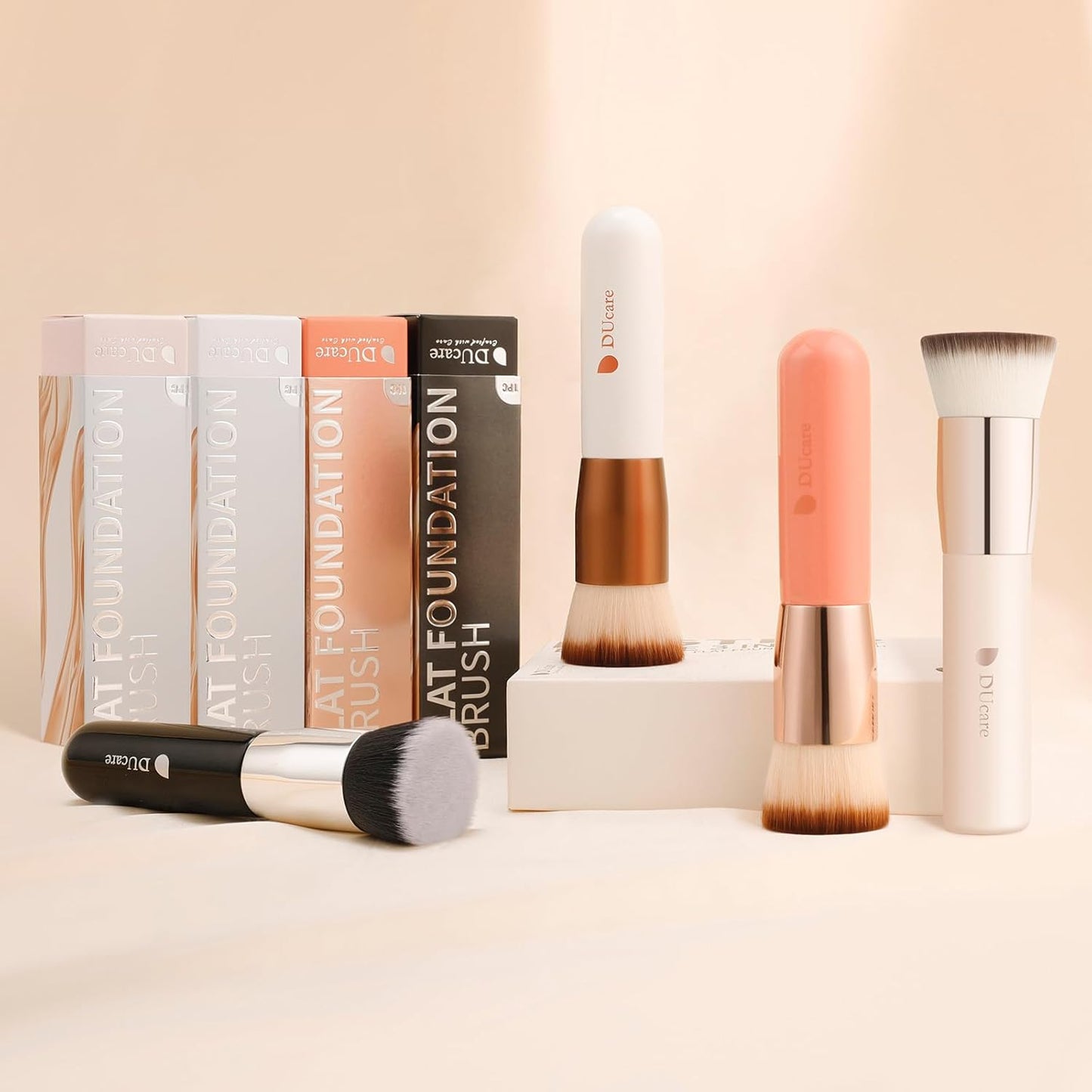 Foundation Brush,Flat Top Kabuki Brush Synthetic Professional Makeup Brush Liquid Blending Mineral Powder Buffing Stippling Makeup Tools, Rose Golden/White